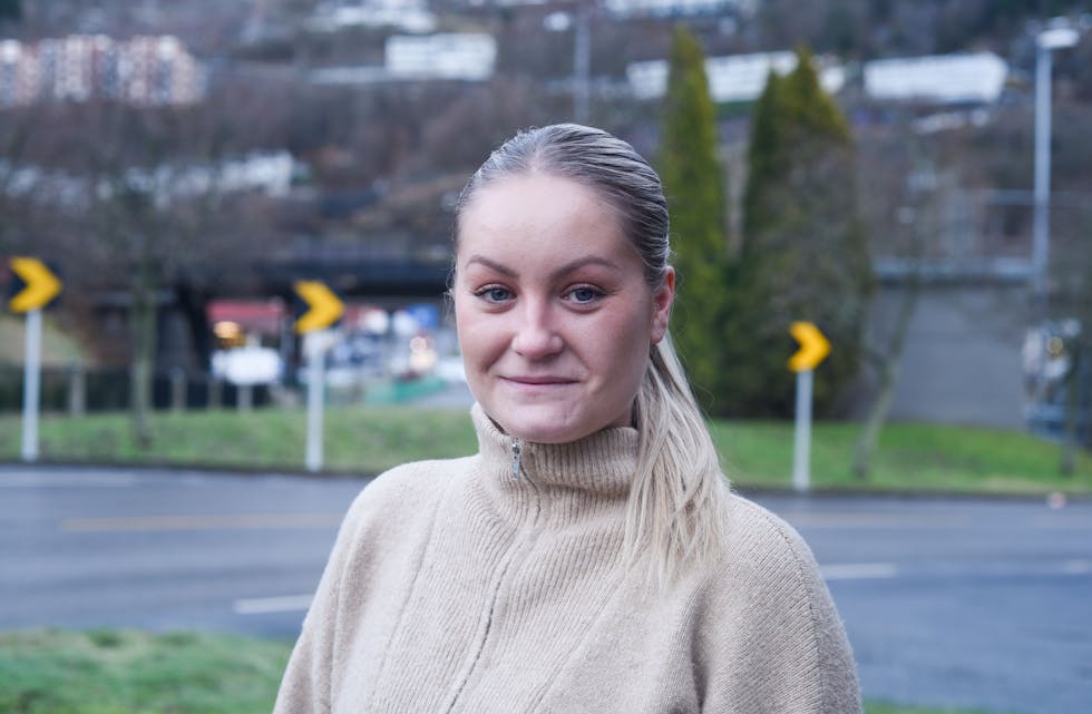 Inga Øygard Jaastad i Hardanger Folkeblad erfarte at det svarte seg å jobba litt ekstra for å få dei tilsette til å uttala seg.